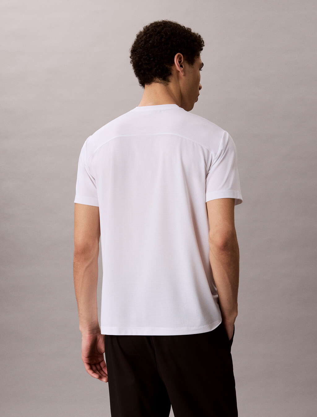 Icon Sport Mesh Short Sleeve Tee, Classic White, hi-res