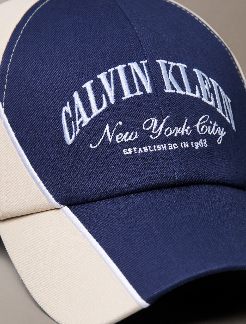 Heritage Crest 雙色棒球帽, Naval Academy, hi-res