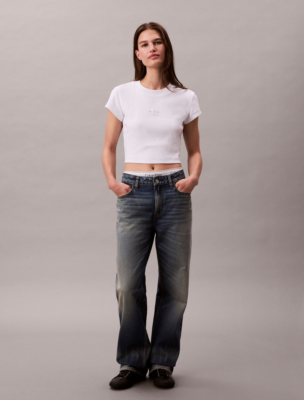 Monogram 標誌修身短版 T 恤, Bright White, hi-res