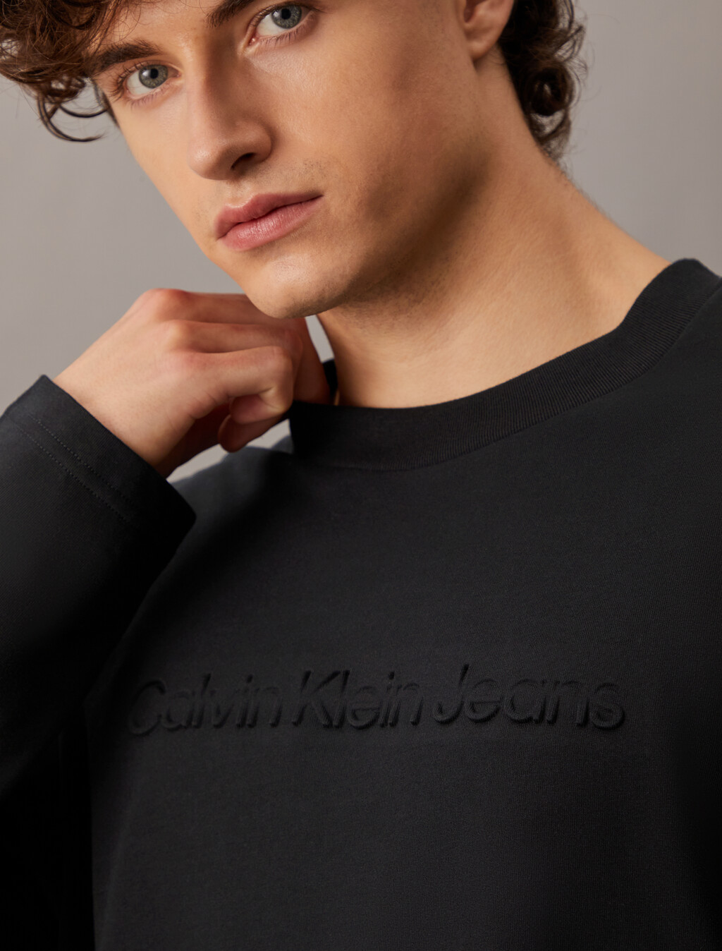 Institutional Logo Long Sleeve Tee, Ck Black, hi-res