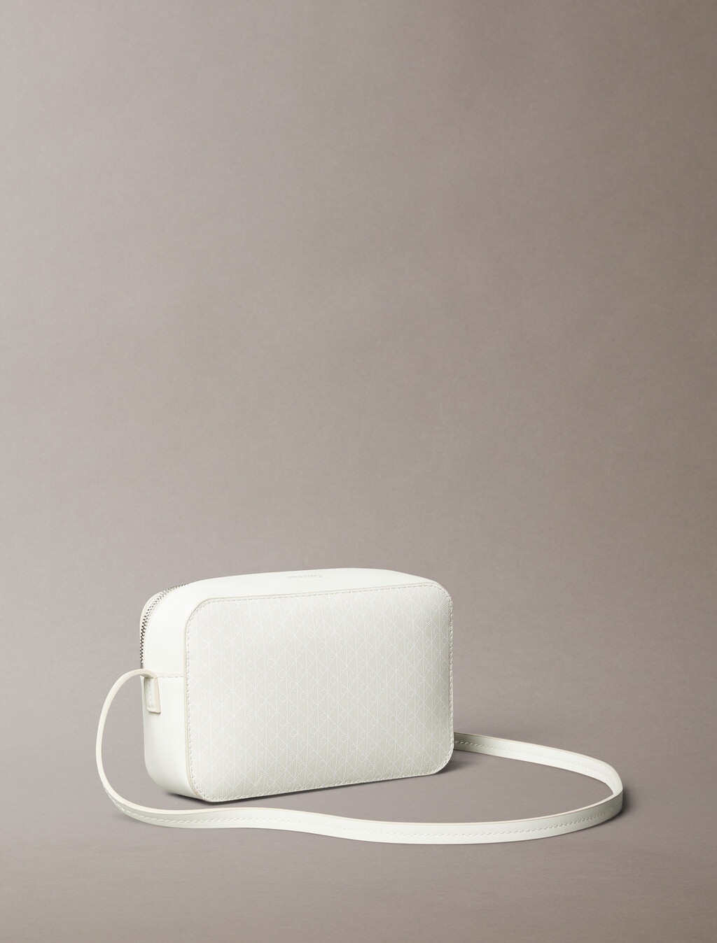 EMBLM AP ELNGTD CMRLILY WHITE AOP, LILY WHITE AOP, hi-res