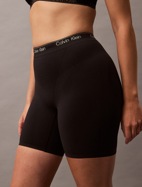Icon Shaping High Rise Mid Thigh Short
