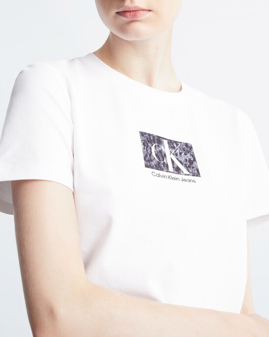 MONOGRAM 方正印花有機棉修身 T 恤