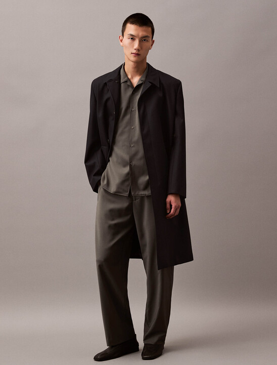 Lightweight Wool Button-Down Shirt