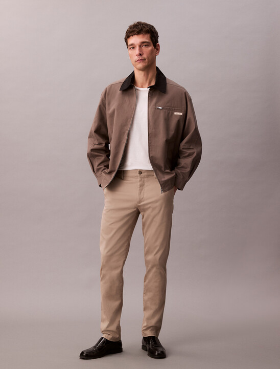Stretch Cotton Slim Chino
