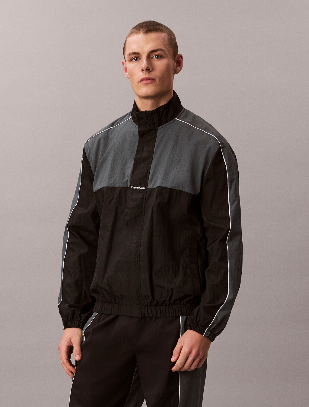 Water-Resistant Travel Windbreaker, Black / Turbulence, hi-res