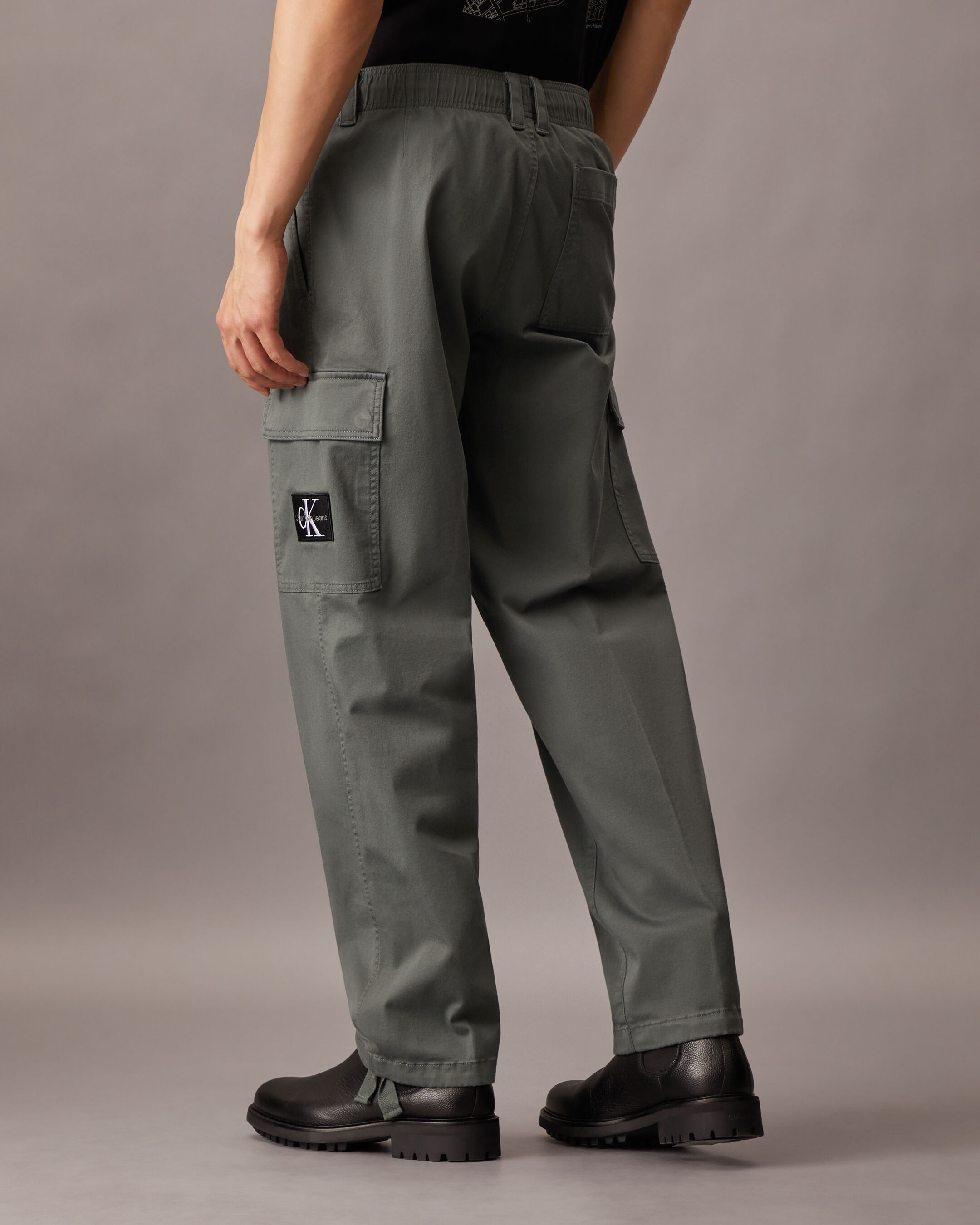 Cotton Twill Cargo Pants | grey | Calvin Klein Taiwan