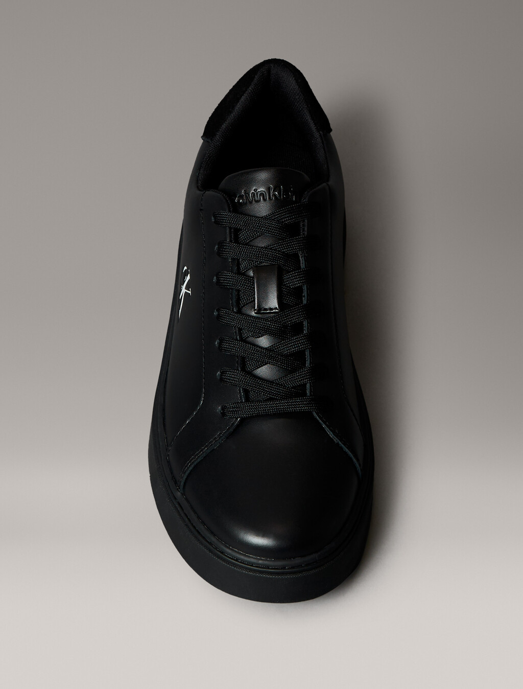 Smooth Leather Flexible Sole Trainers, Triple Black, hi-res
