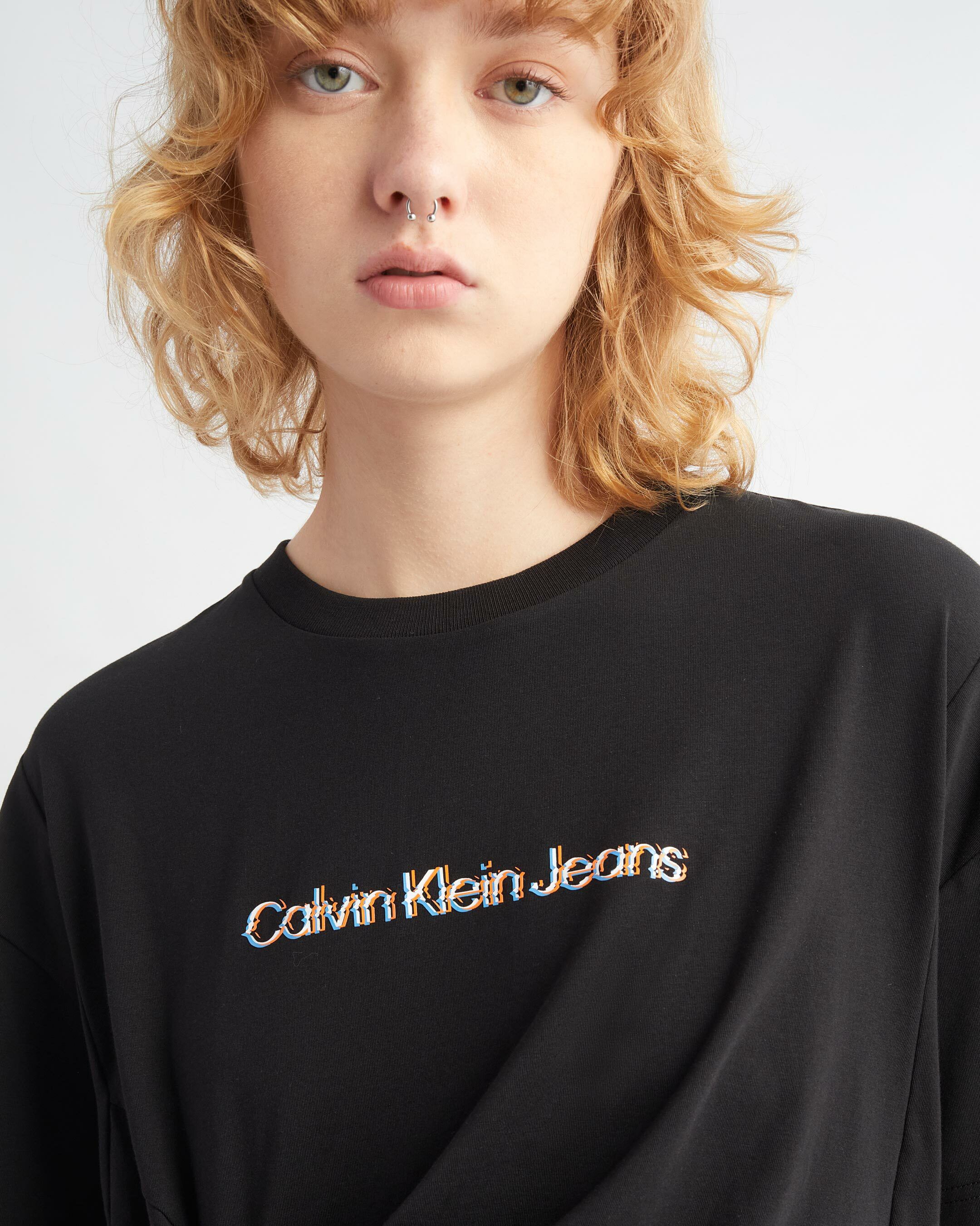Calvin klein hotsell black sweatshirt