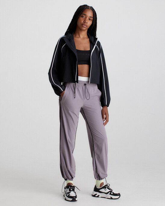 Cropped Windbreaker
