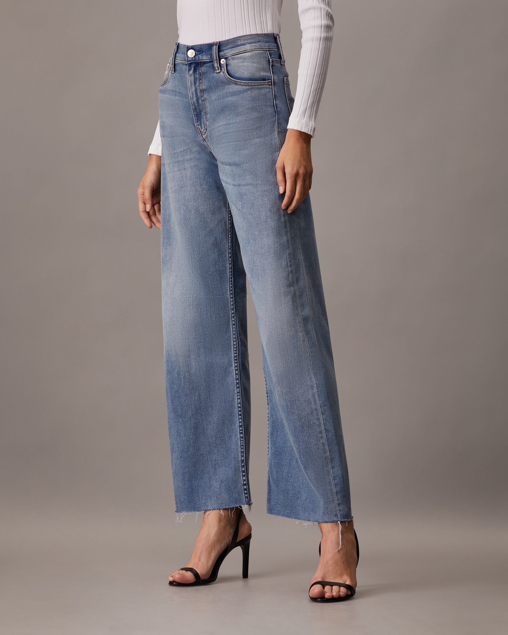 37.5 High Rise Wide Leg Jeans | blue | Calvin Klein Taiwan