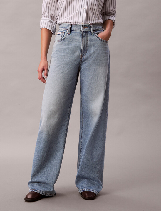 Wide Leg Light Wash 37.5 Jeans