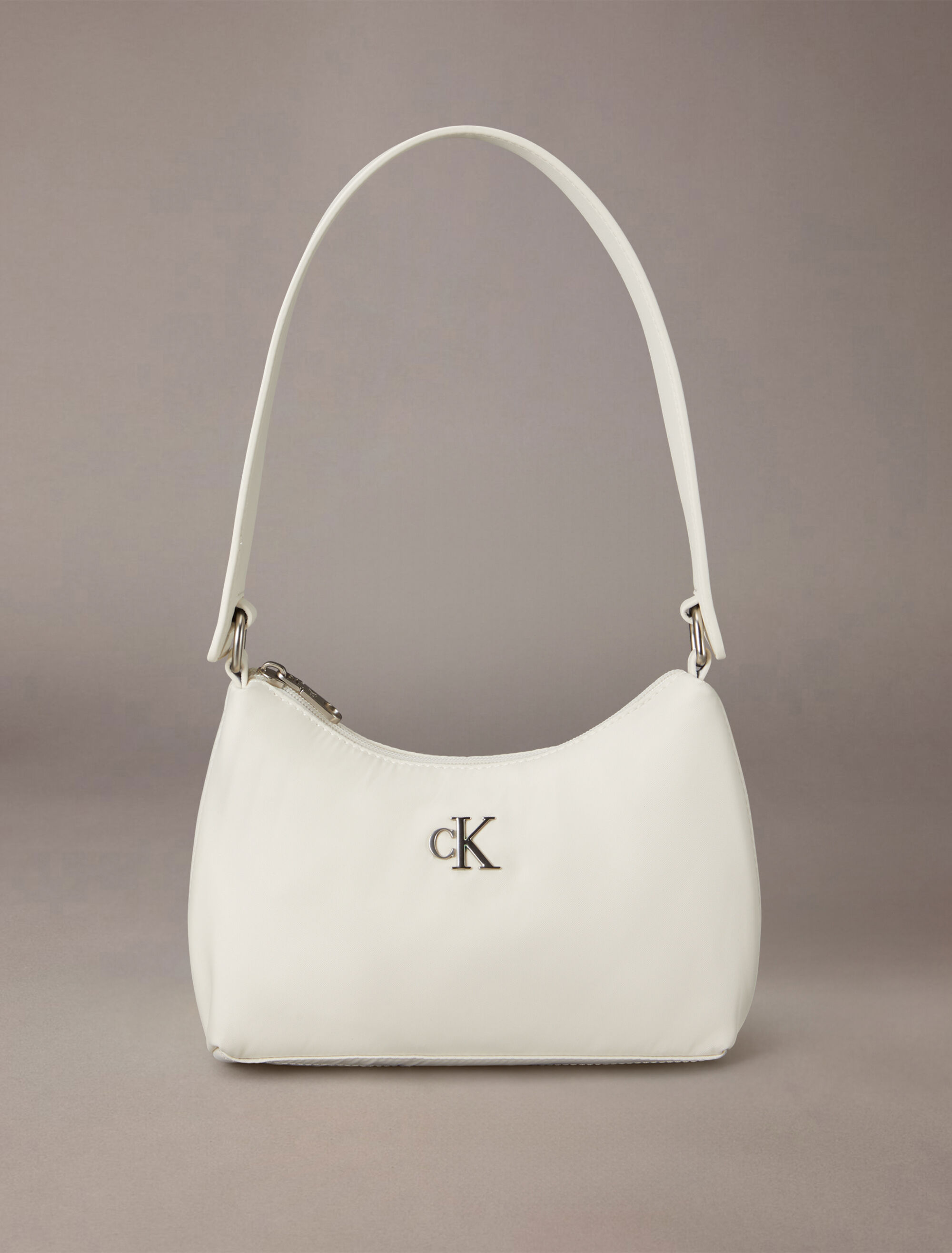 ★ ★ Women's CKJ Slick Shoulder Bag 4K0009G YAS CK Sleek Shoulder Bag | natural | Calvin Klein Taiwan