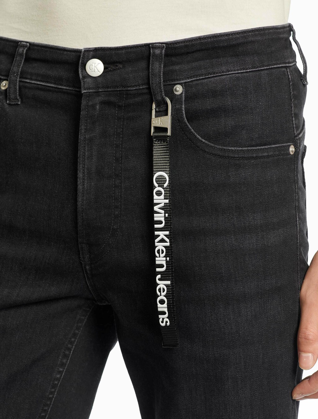 37.5 身體牛仔褲飾有標誌標籤, Black Hanger Logo, hi-res