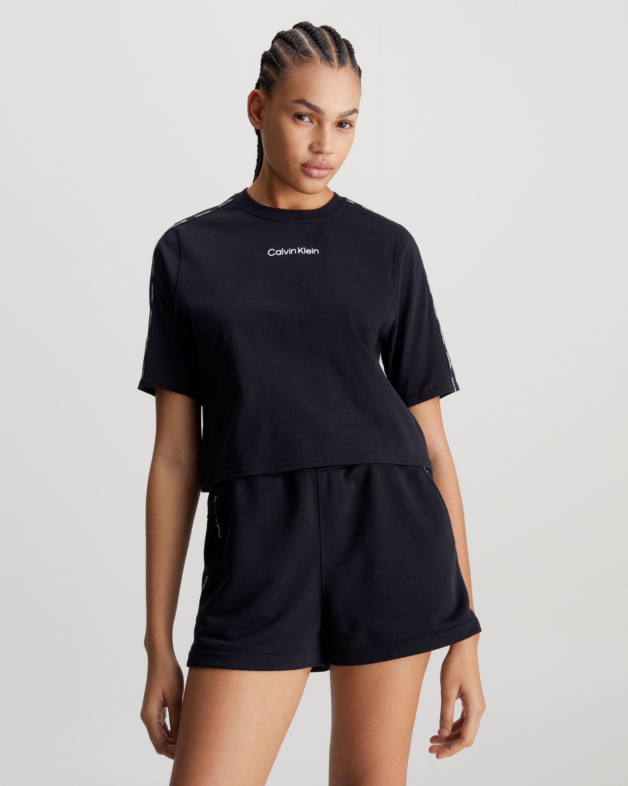 T shirts Calvin Klein Taiwan