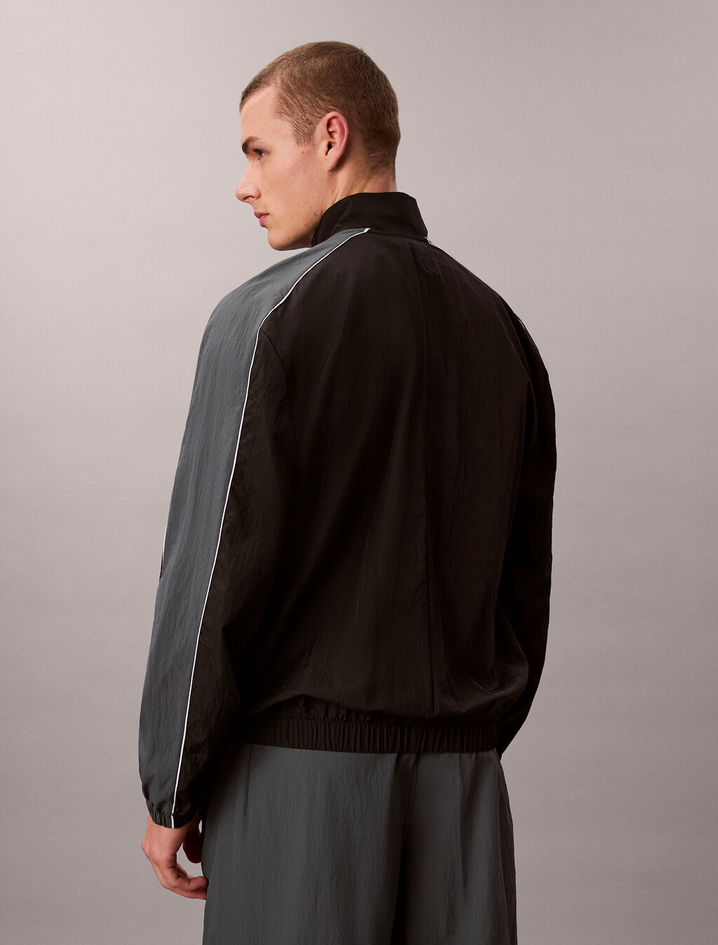 Water-Resistant Travel Windbreaker, Black / Turbulence, hi-res