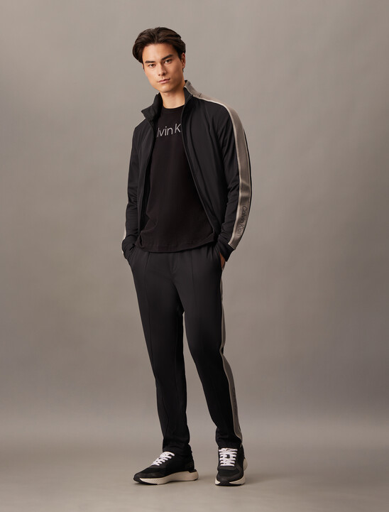 Sport Icon 吸濕排汗 T 裇