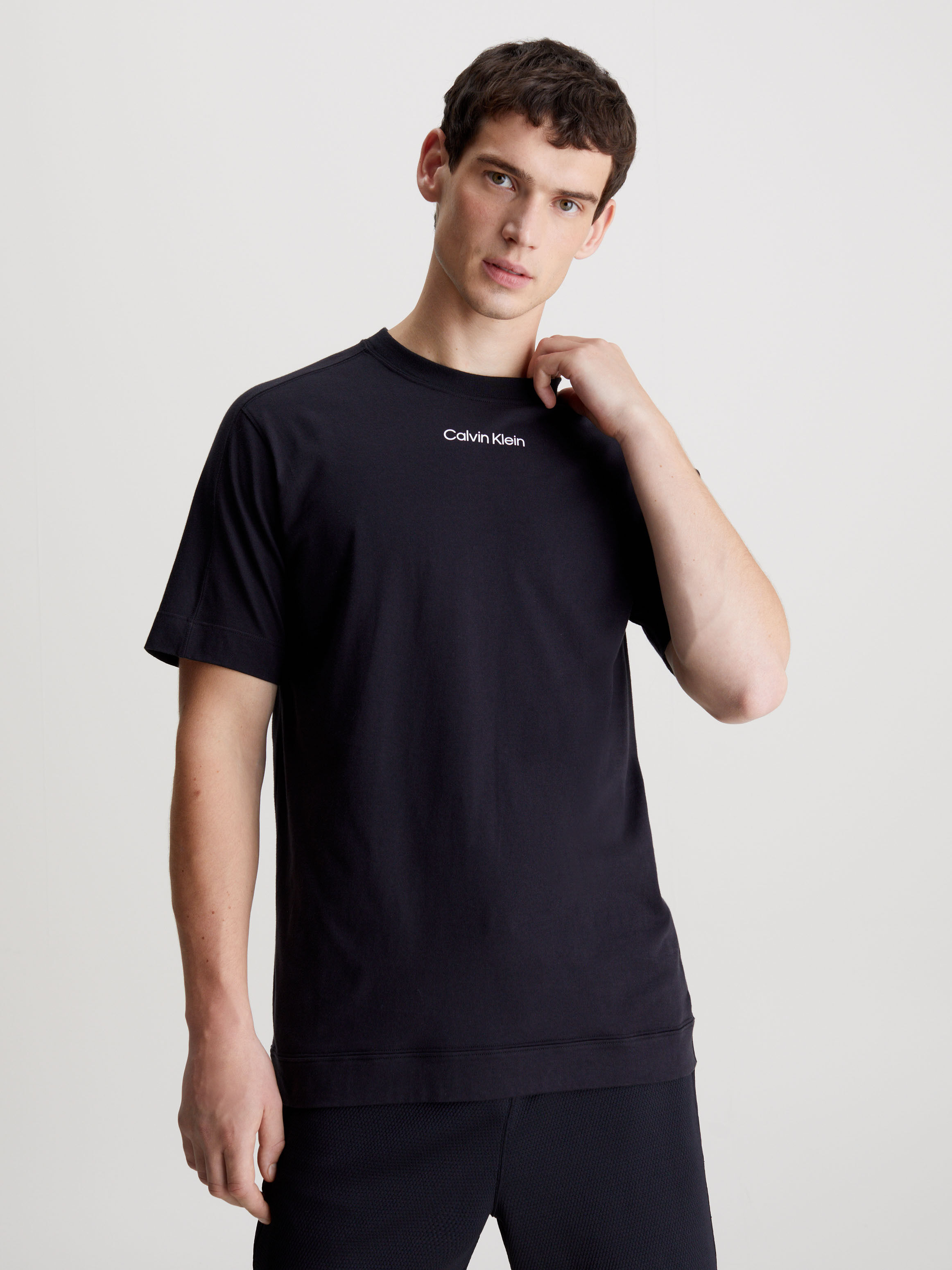 Calvin klein gym top sales