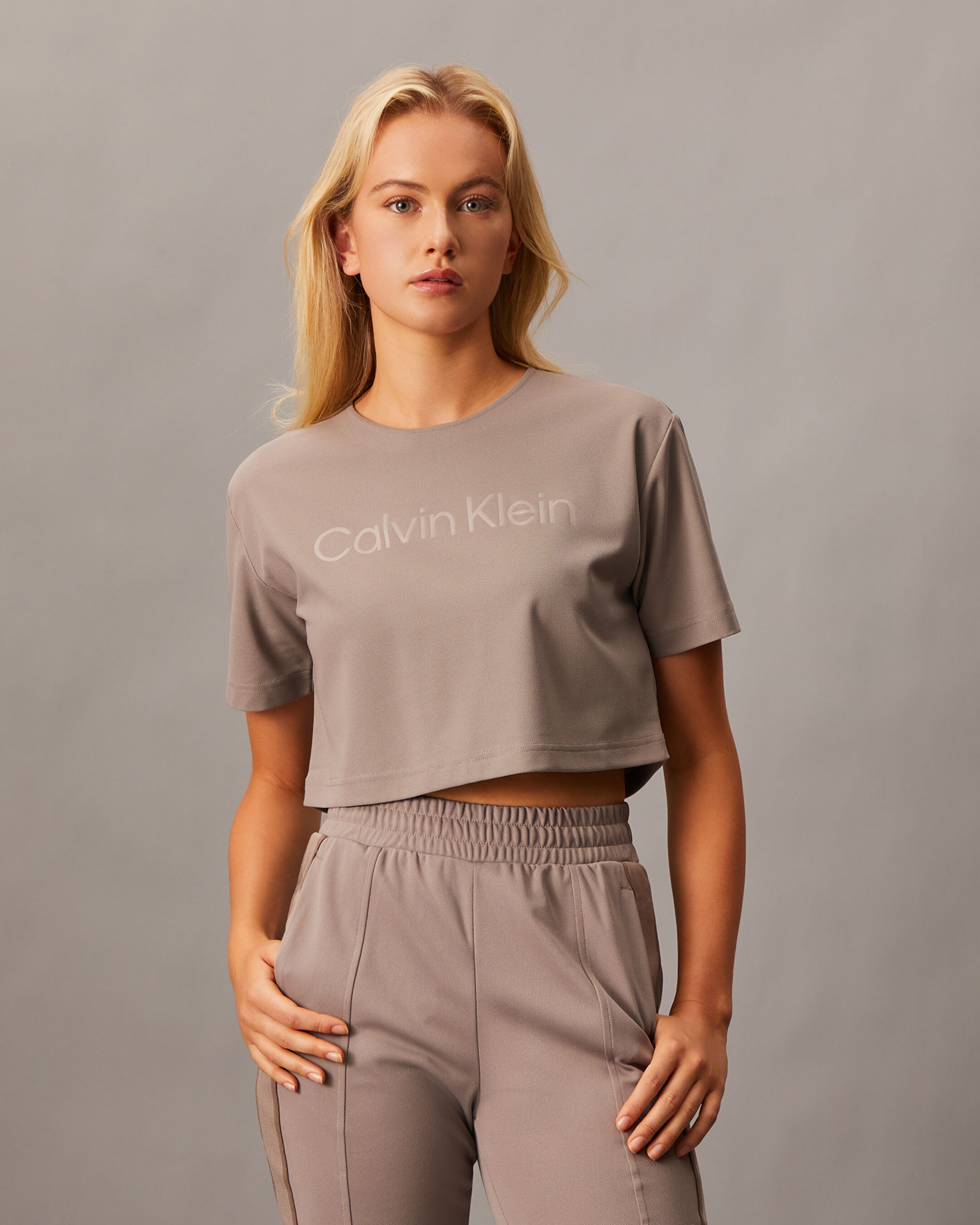 T-shirts | Calvin Klein Taiwan