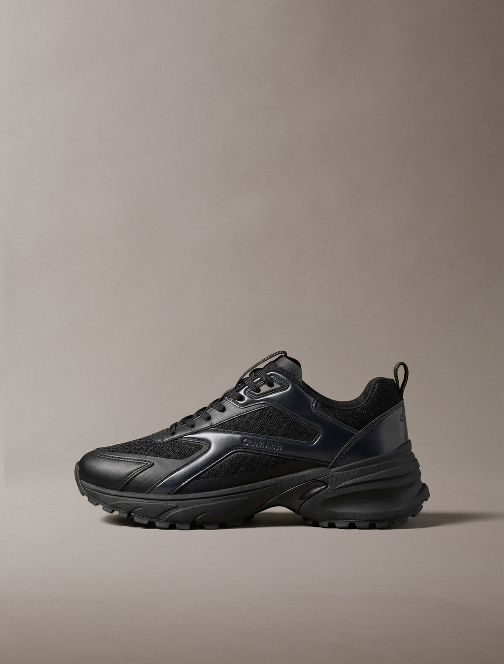 Knit and Metallic Runner Trainers, Triple Black, hi-res