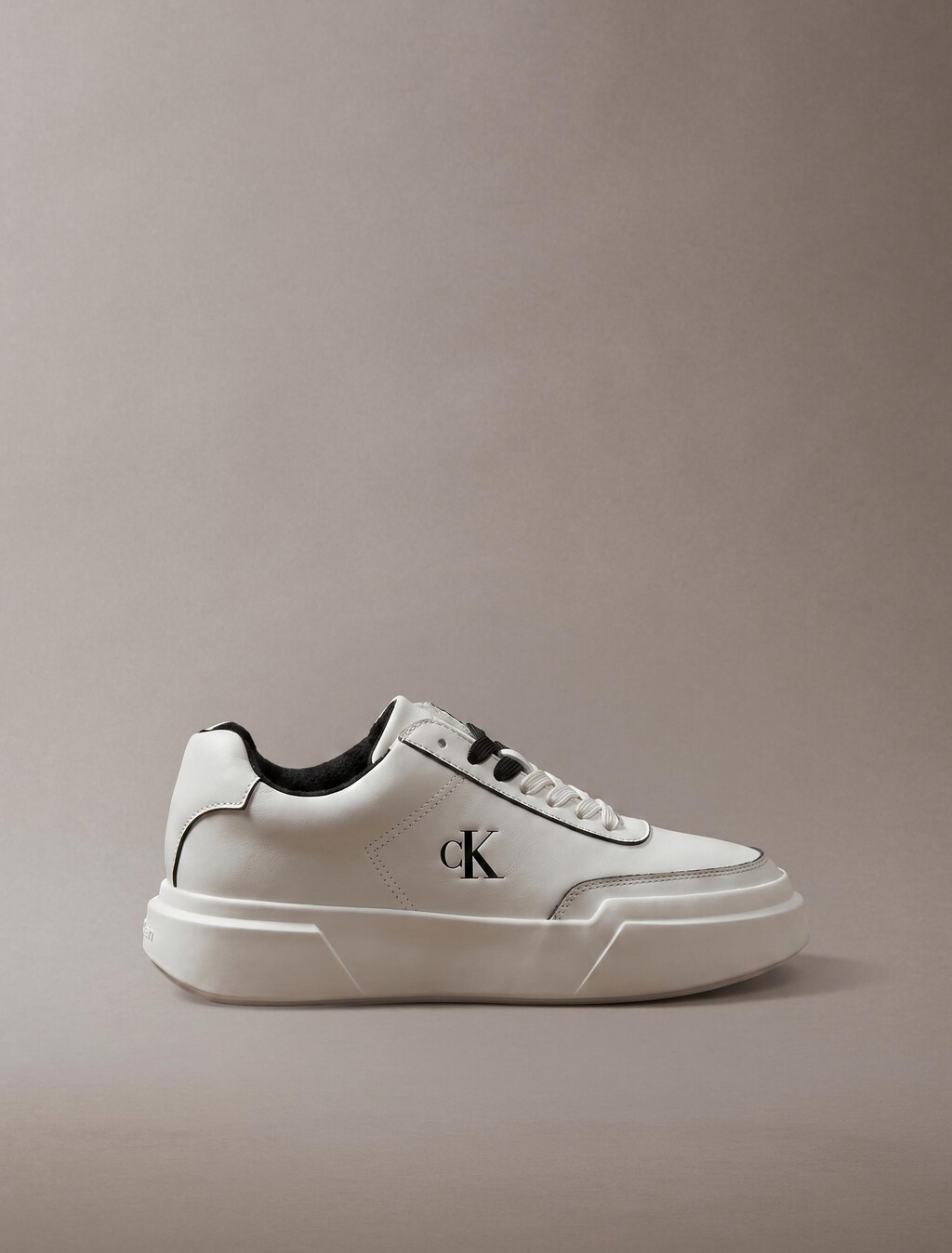 Leather Durable Traction Chunky Trainers, Marshmallow/Black, hi-res