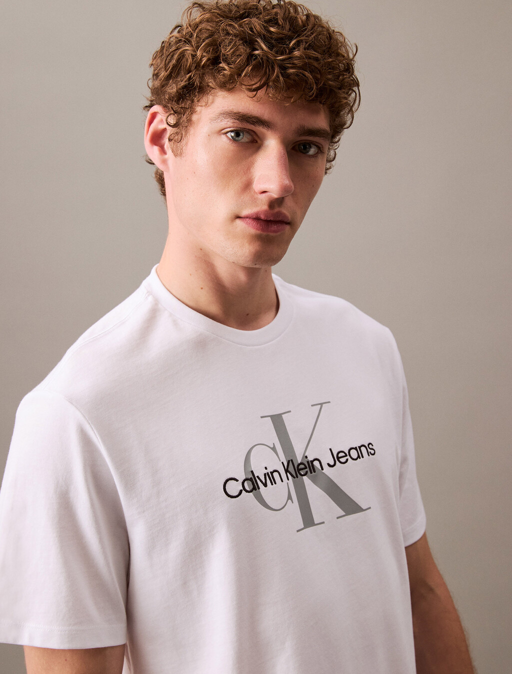 Monogram 標誌圖案經典圓領 T 裇, Brilliant White, hi-res