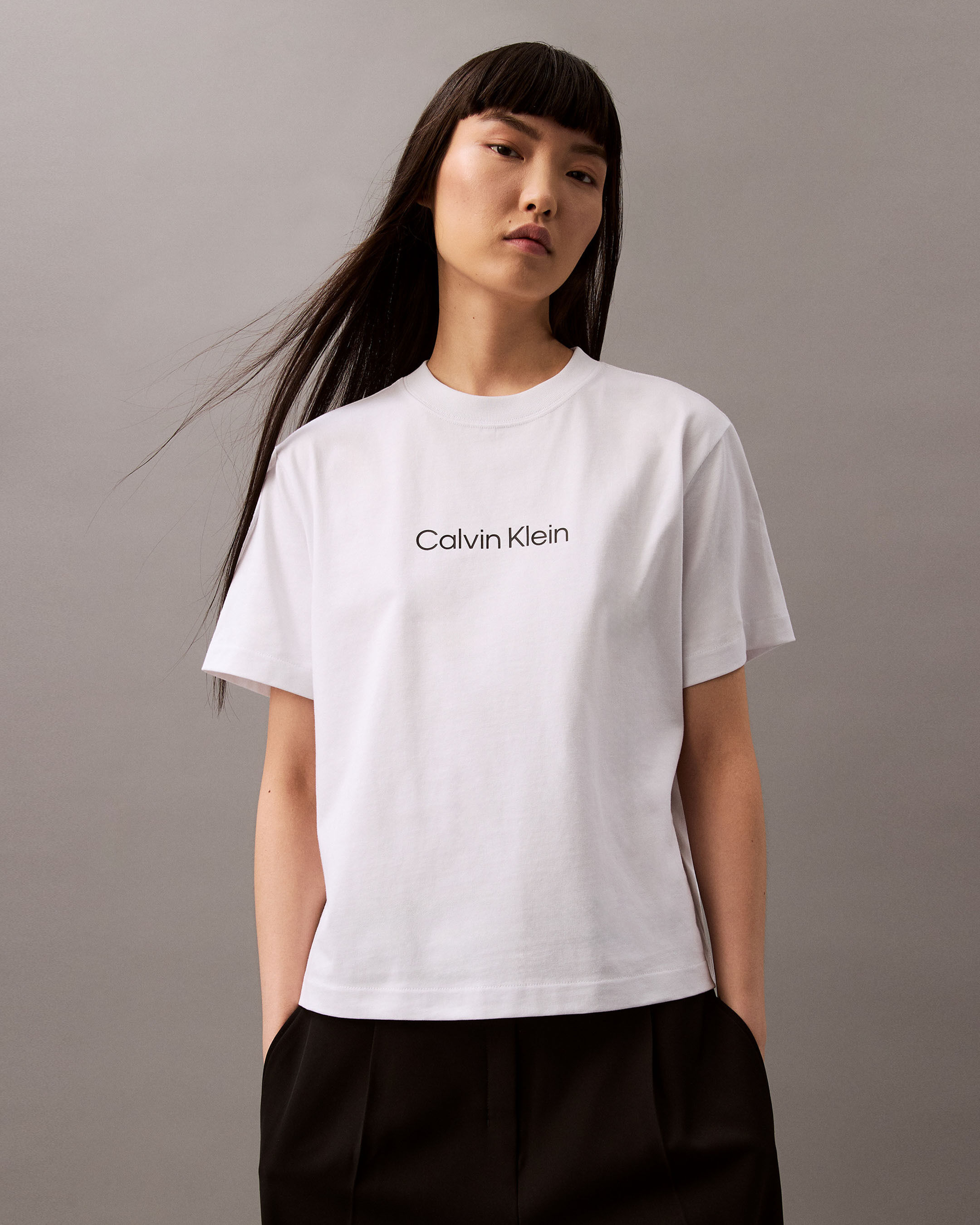 限定セールをすべて Modern Hero Boxy Taiwan Klein Calvin | white | Tee トップス