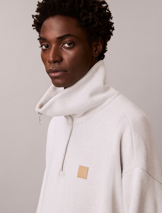 Brushed Rib 1/4 Zip Emblem Logo Sweatshirt