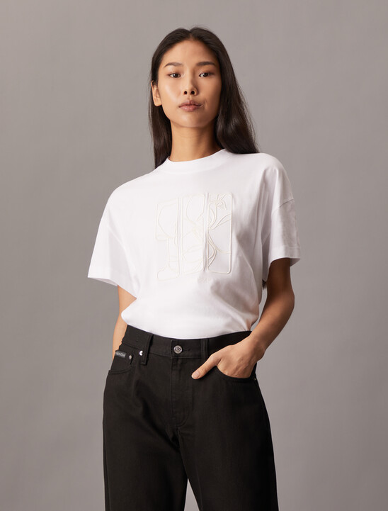 Embroidered Relaxed Tee