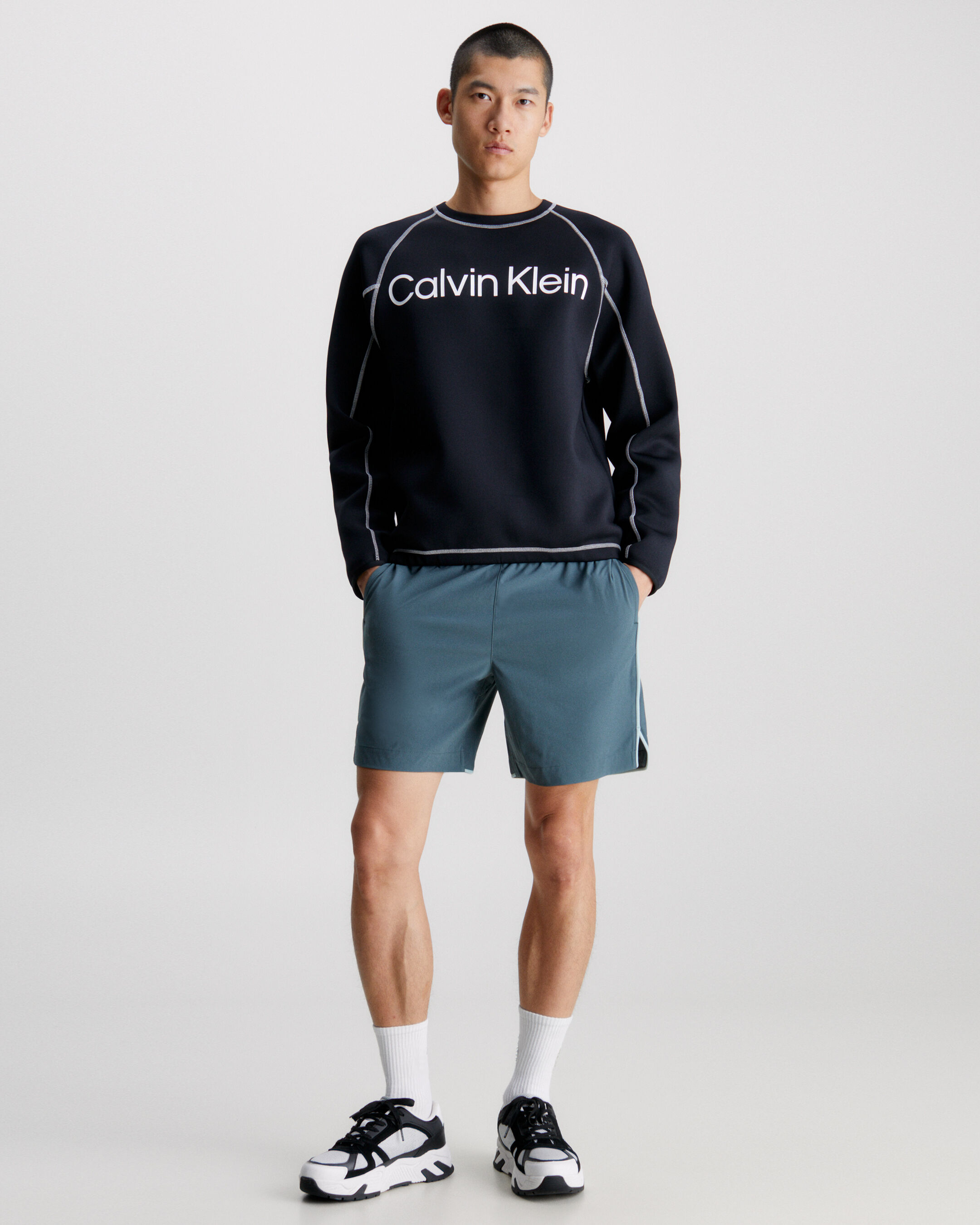 Calvin klein shop 25w39nyc strike