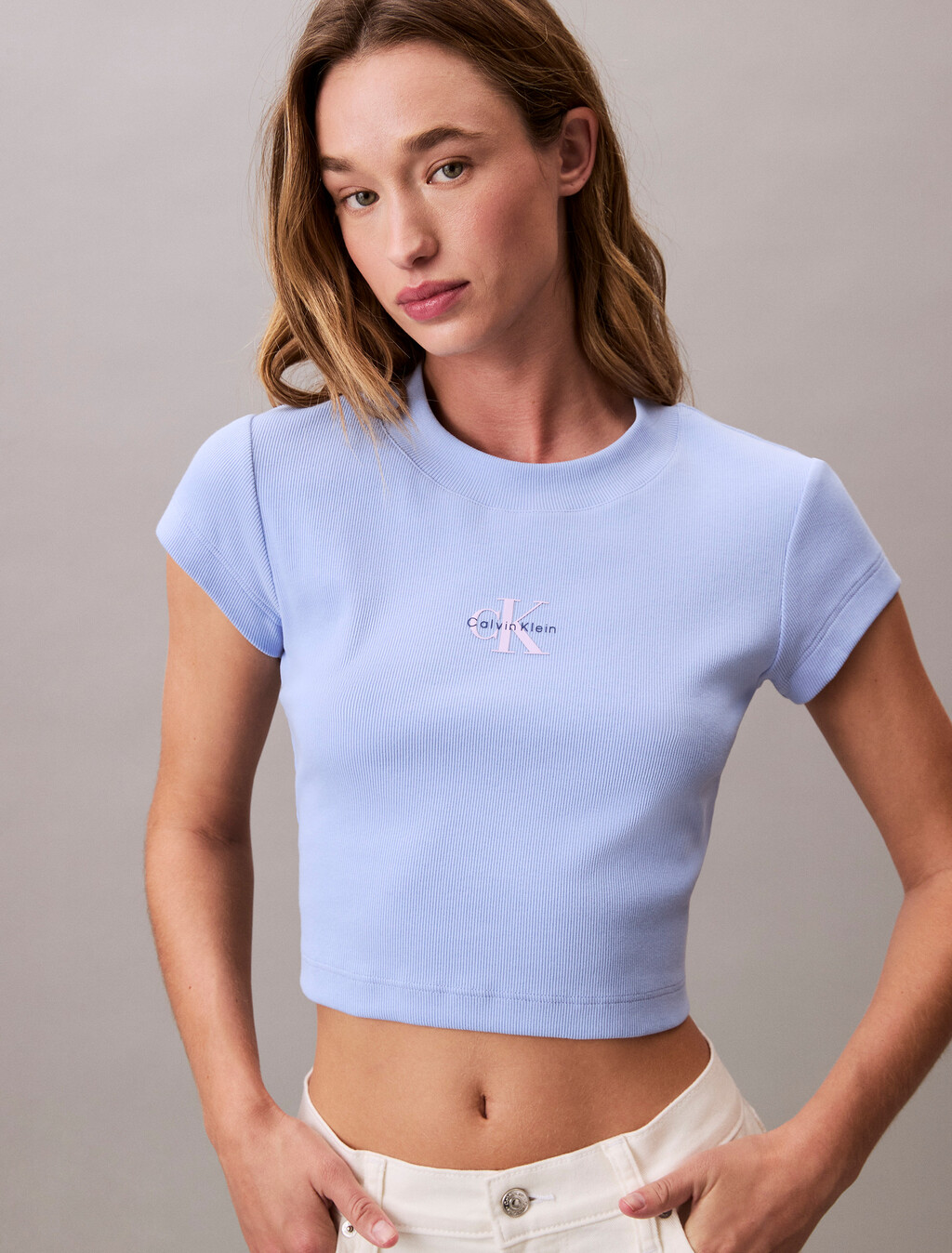 Monogram 標誌修身短版 T 恤, Moderate Blue, hi-res