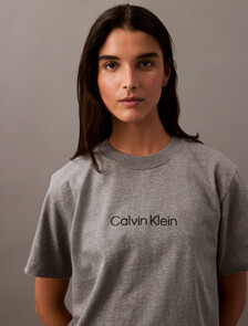 Calvin Klein Hero Modern 方形剪裁 T 恤, Medium Grey Htr, hi-res