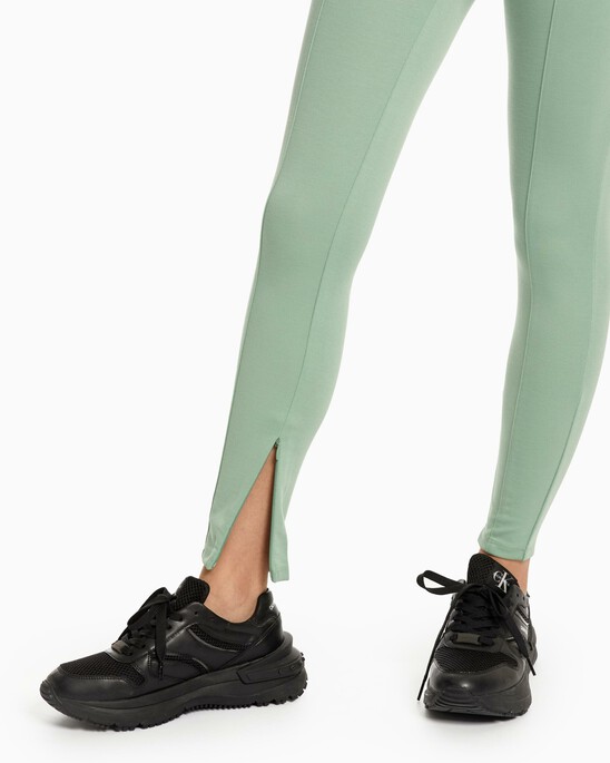 Athleisure 反光緊身褲