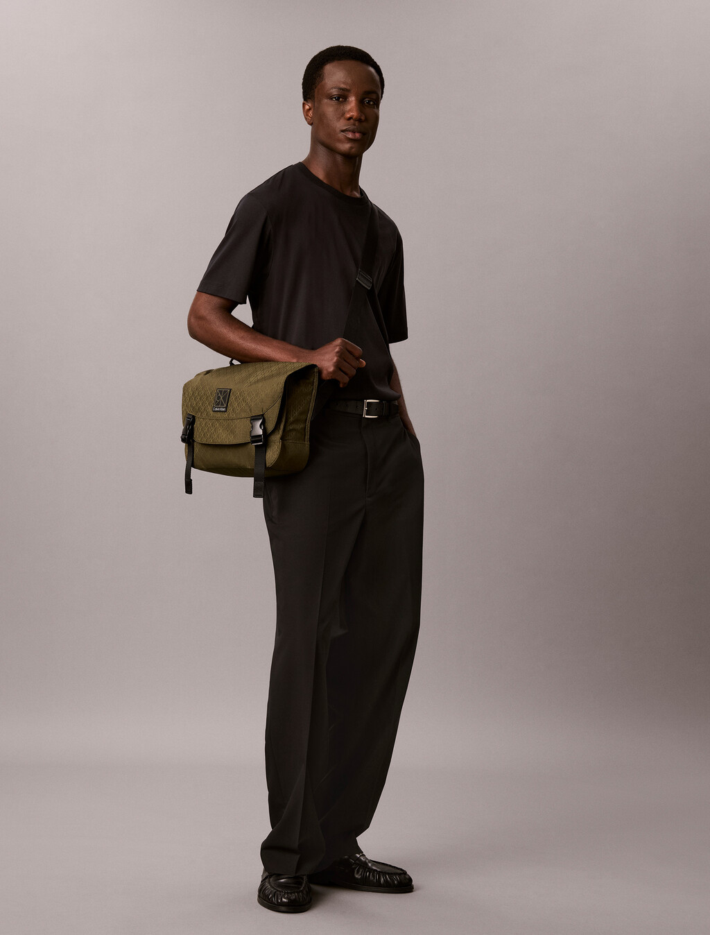 Utility Emblem Messenger Bag, Olive Night, hi-res