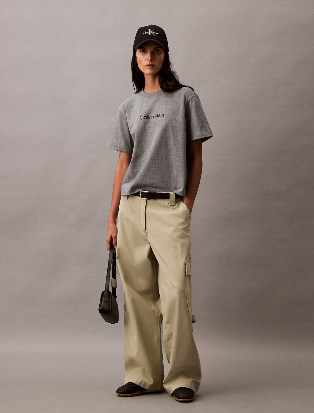 經典標誌寬鬆圓領 T 恤, Medium Grey Heather, hi-res