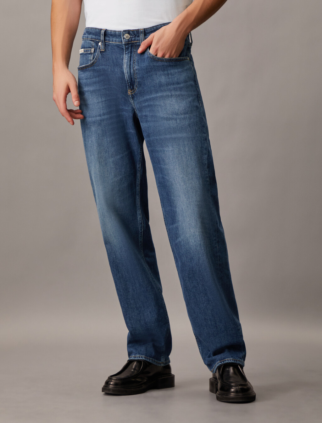 永續 90 年代直筒牛仔褲, Denim Medium, hi-res