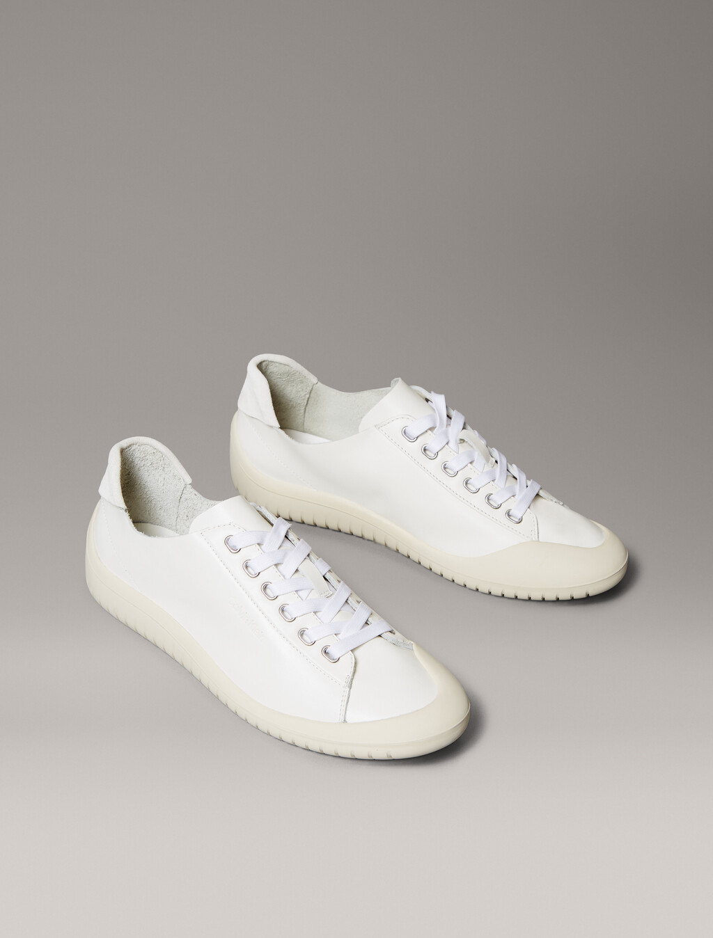HYBRID RUNNER LTH WN, Lily White/Turtle Dove, hi-res