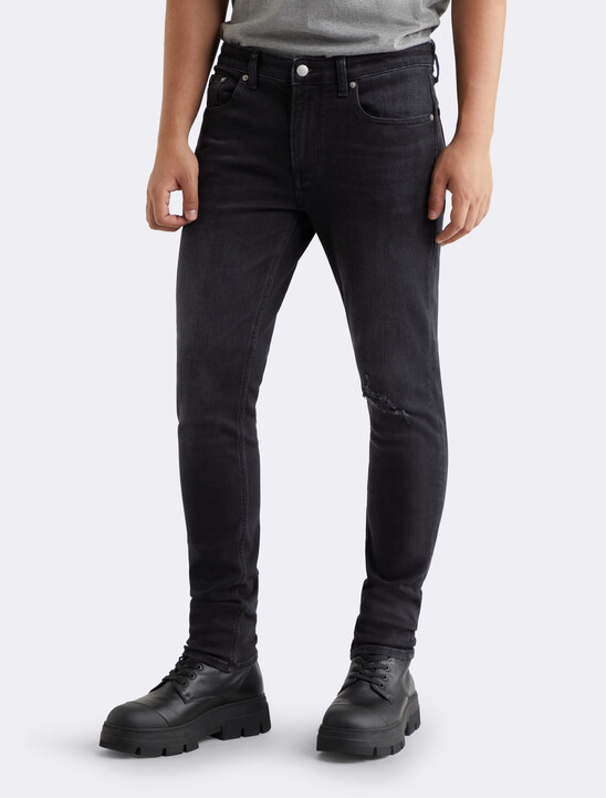 Distressed Body Skinny Jeans