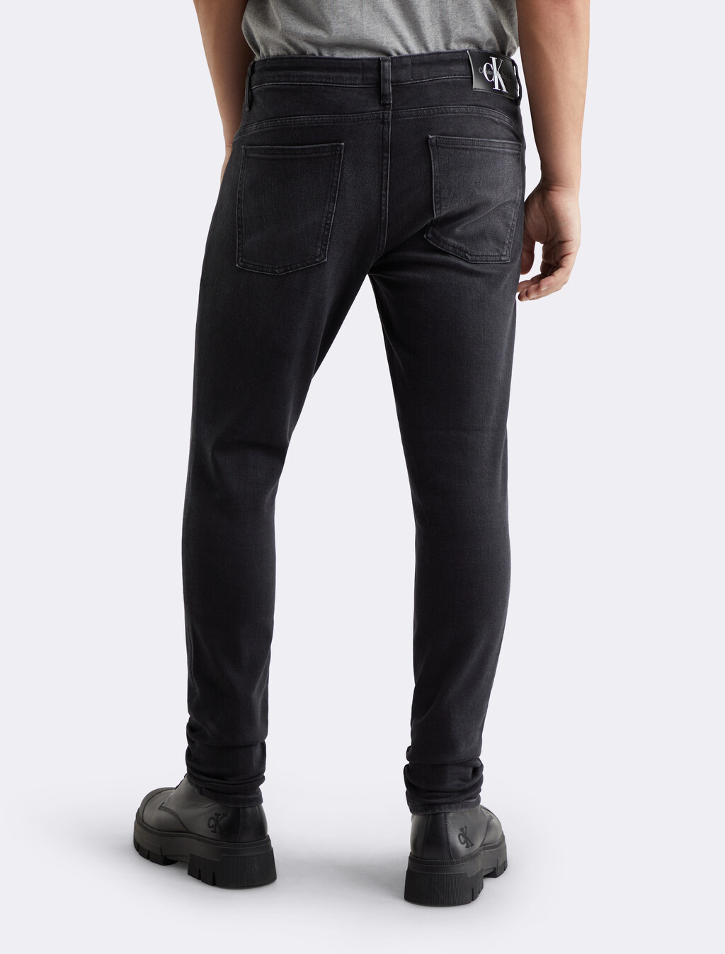 Distressed Body Skinny Jeans, Acd Black Dstr, hi-res