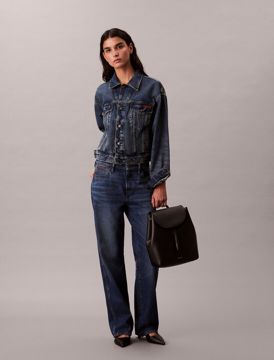 金屬燙印標誌翻蓋後背包