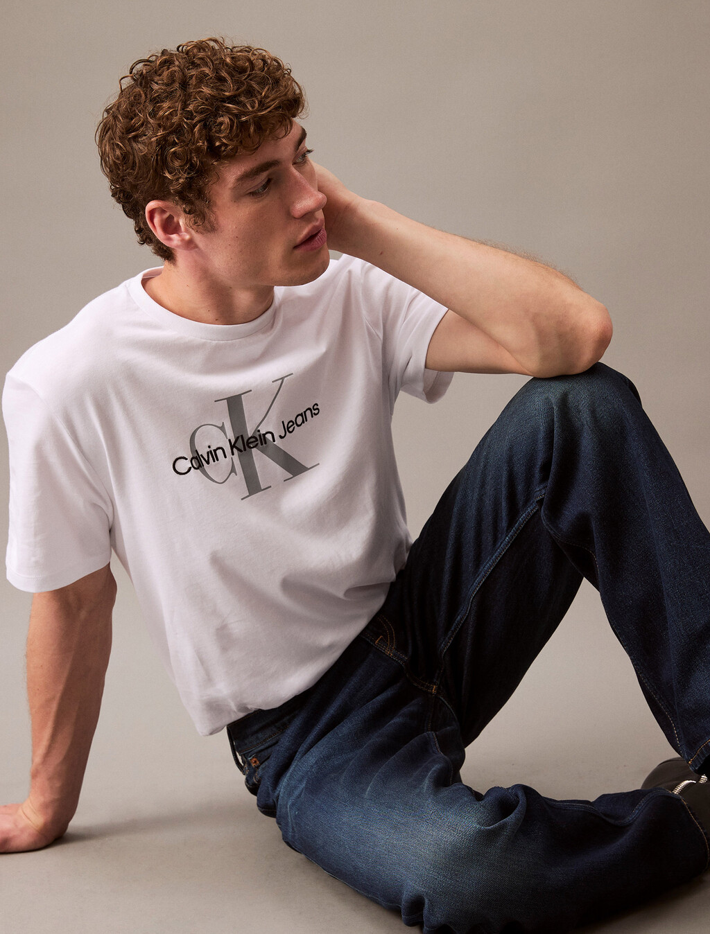Monogram 標誌圖案經典圓領 T 裇, Brilliant White, hi-res