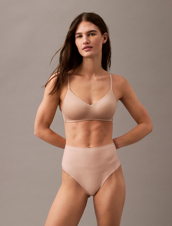 Second Skin Smoothing Thong