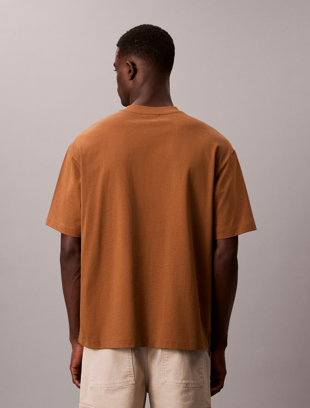 Calvin Logo 圓領上衣, Bronze Gold, hi-res