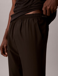 抗潑水運動性能長褲, Black, hi-res