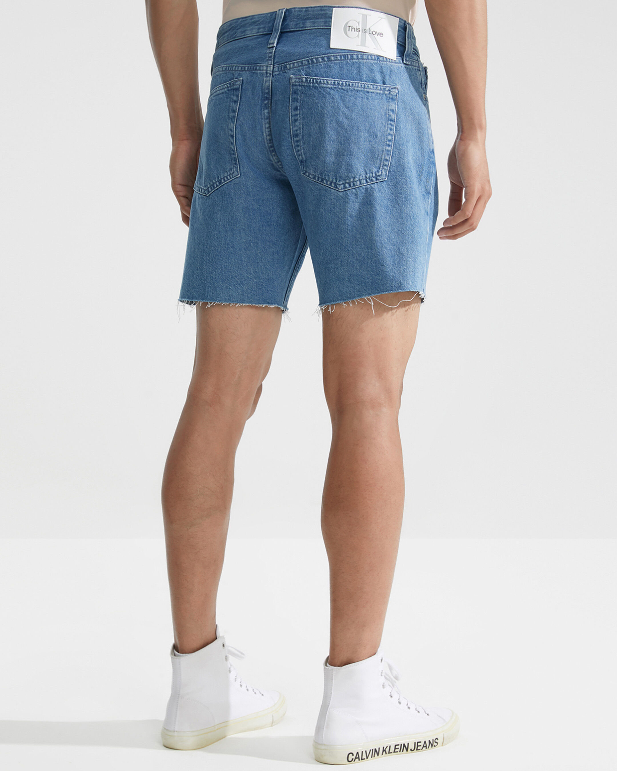 Shorts Calvin Klein Taiwan