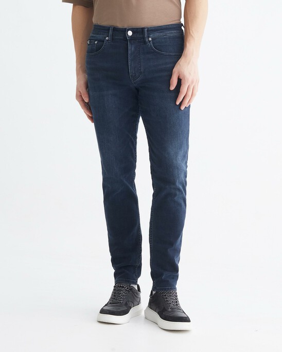 Reconsidered Blue Black Body Taper Jeans