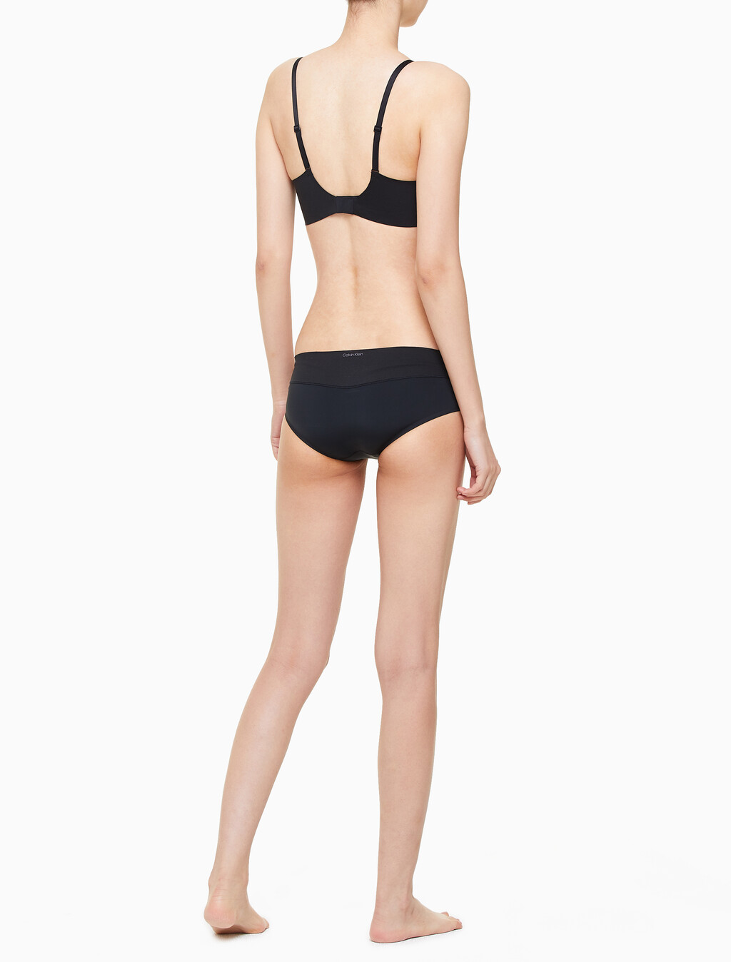 Invisibles Lightly Lined Triangle Bra, Black, hi-res