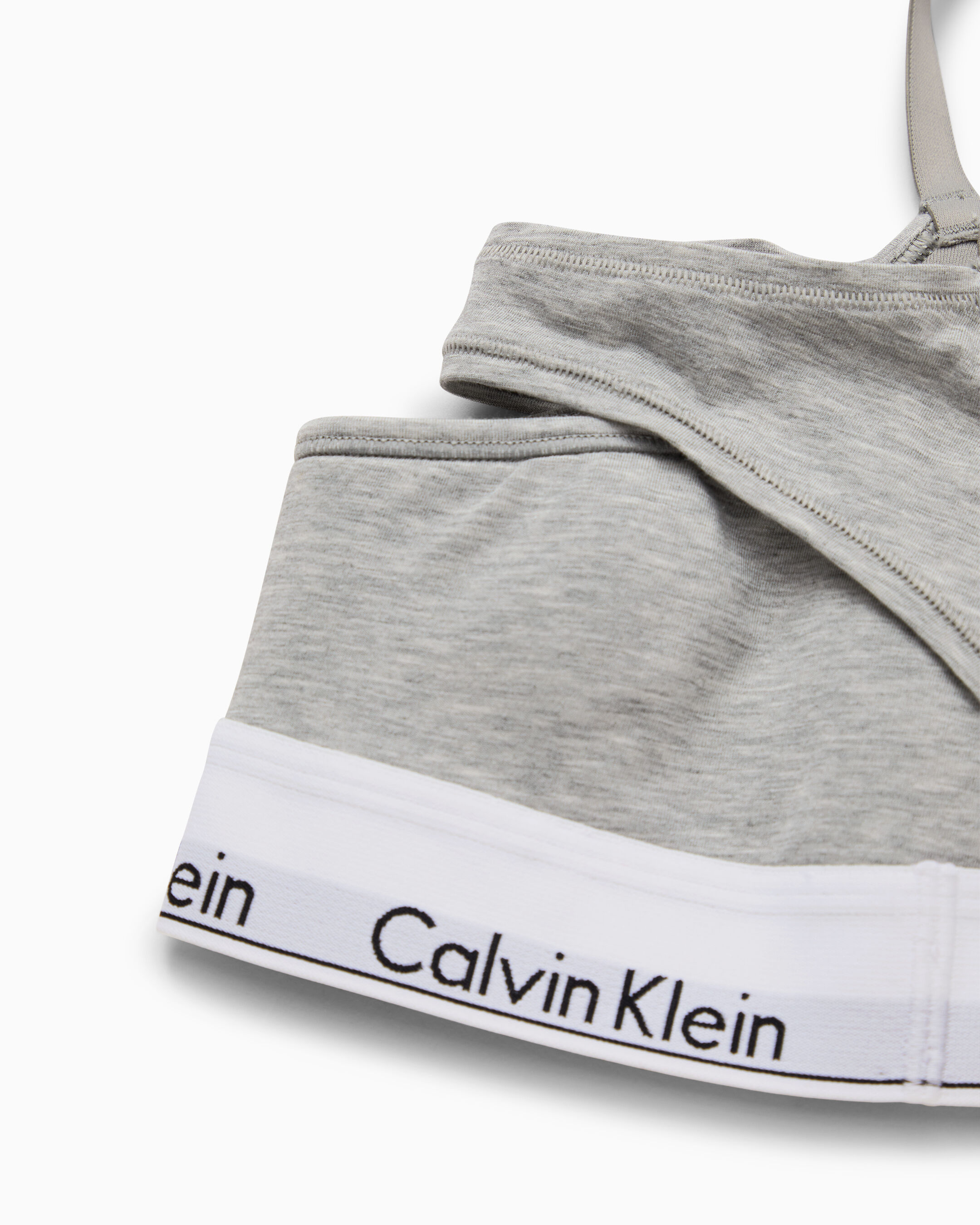 Calvin klein clearance evita flat