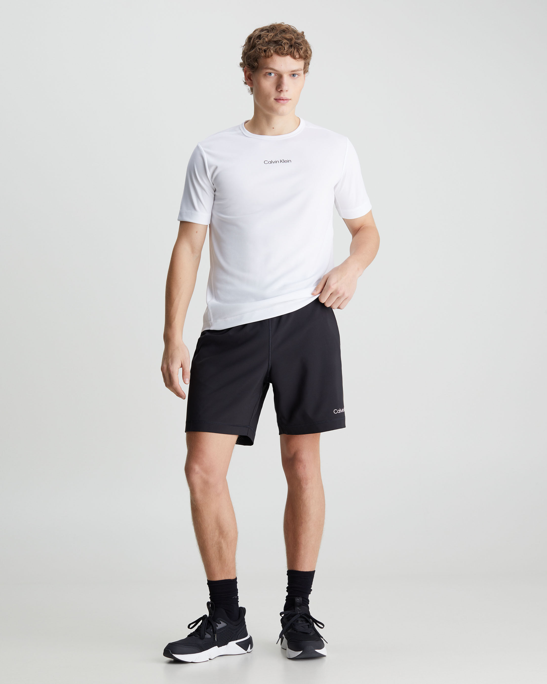 T shirts Calvin Klein Taiwan