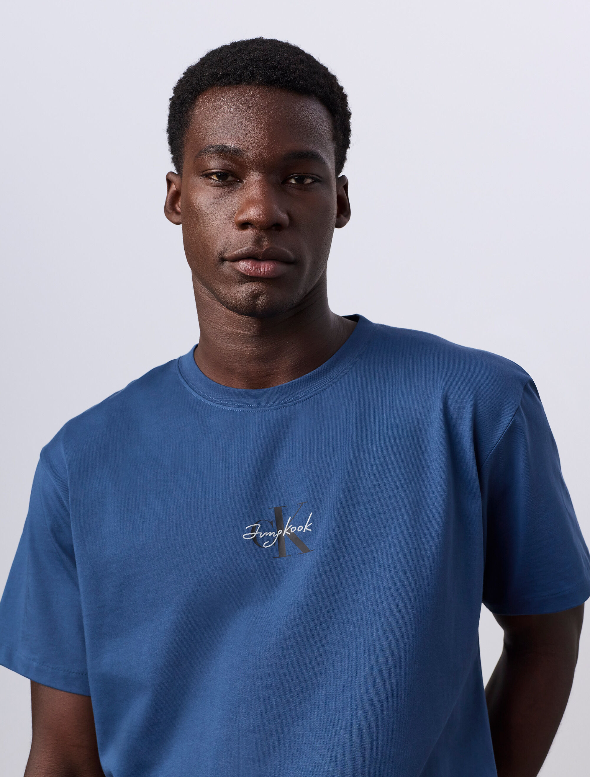 Jung Kook for Calvin Klein Monologo T-Shirt | blue | Calvin Klein